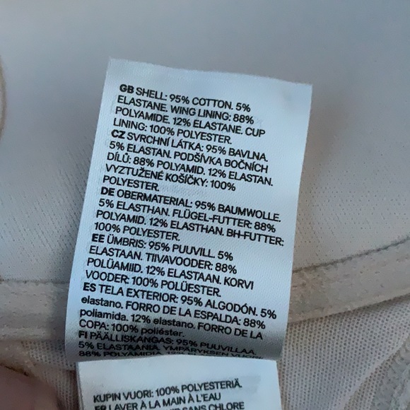 Two Pack H&M Lightly Padded Wire Bras in Nude and a Light Pink Pattern, Size 36C - Picture 4 of 4